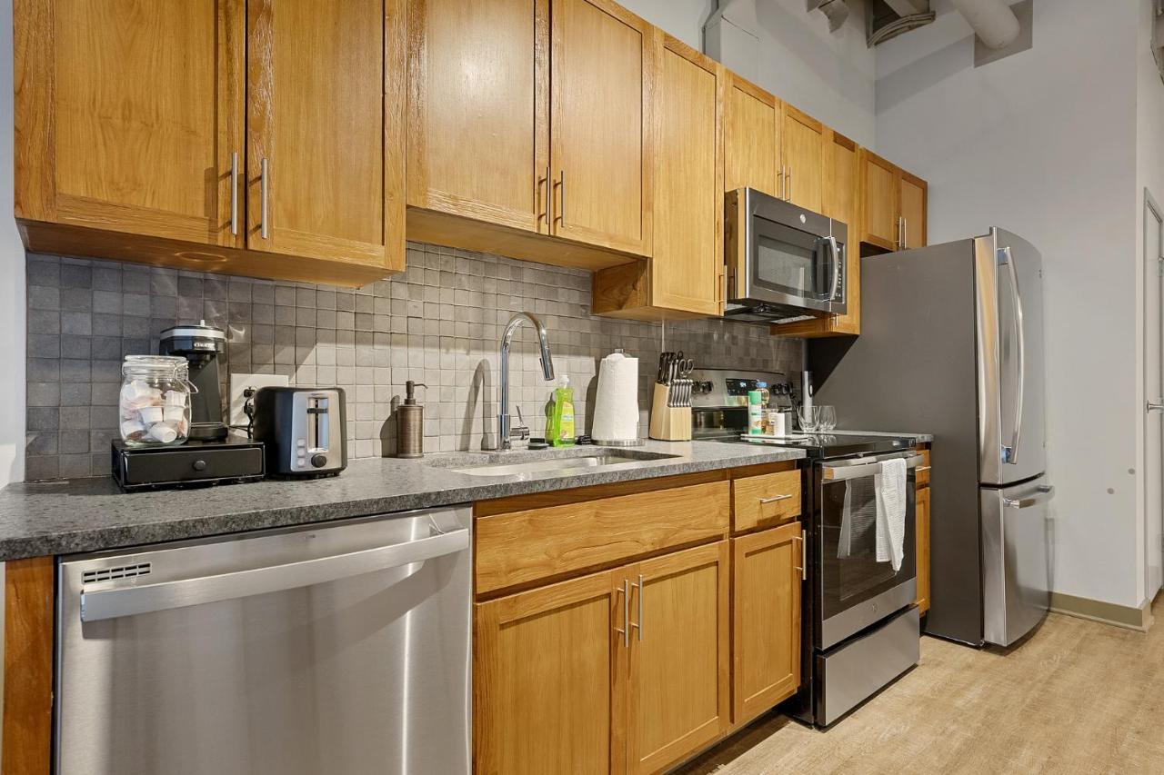 Brooklyn Style Studio Loft Minutes From Firstenergy Stadium 210 Cleveland Extérieur photo